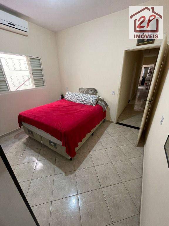 Casa à venda com 4 quartos, 60m² - Foto 8