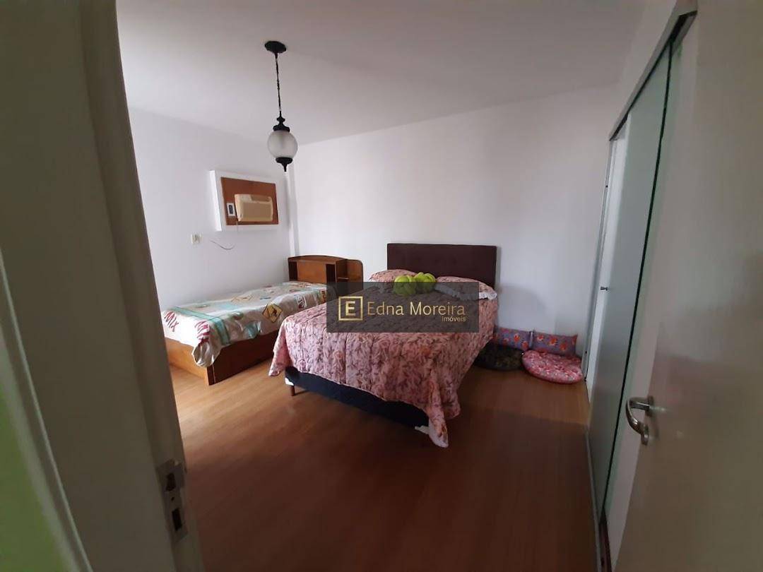 Apartamento à venda com 3 quartos, 105m² - Foto 10