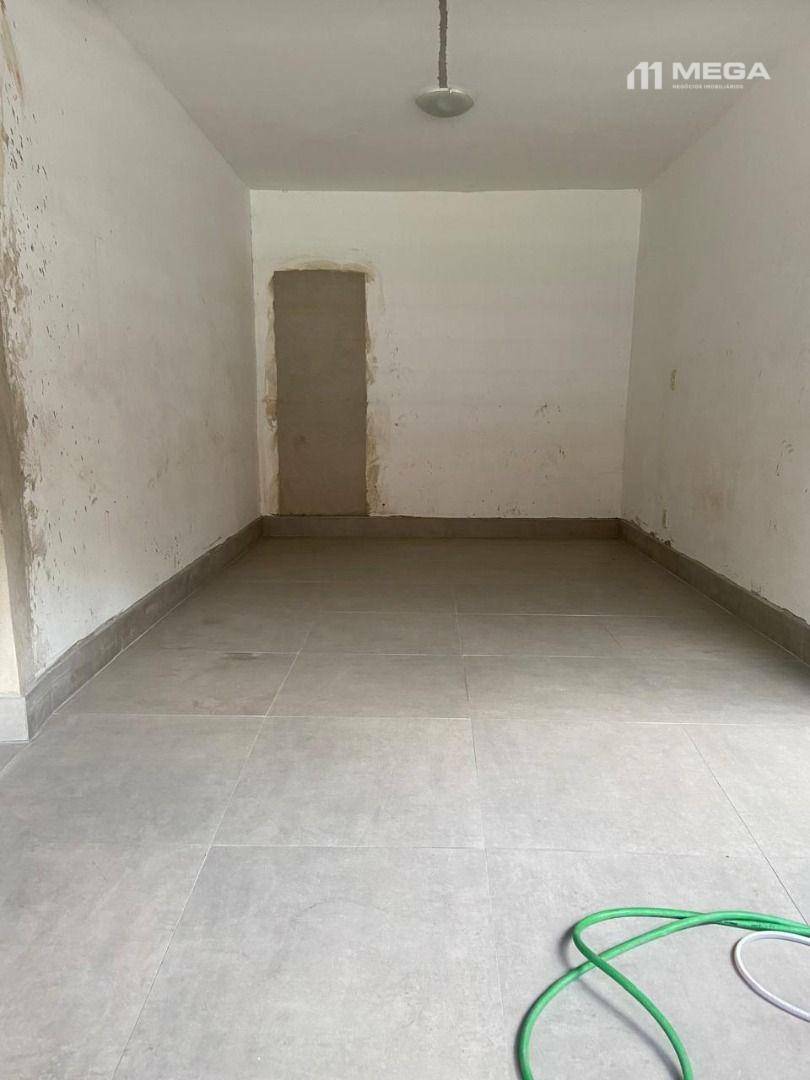 Casa à venda com 4 quartos, 160m² - Foto 15