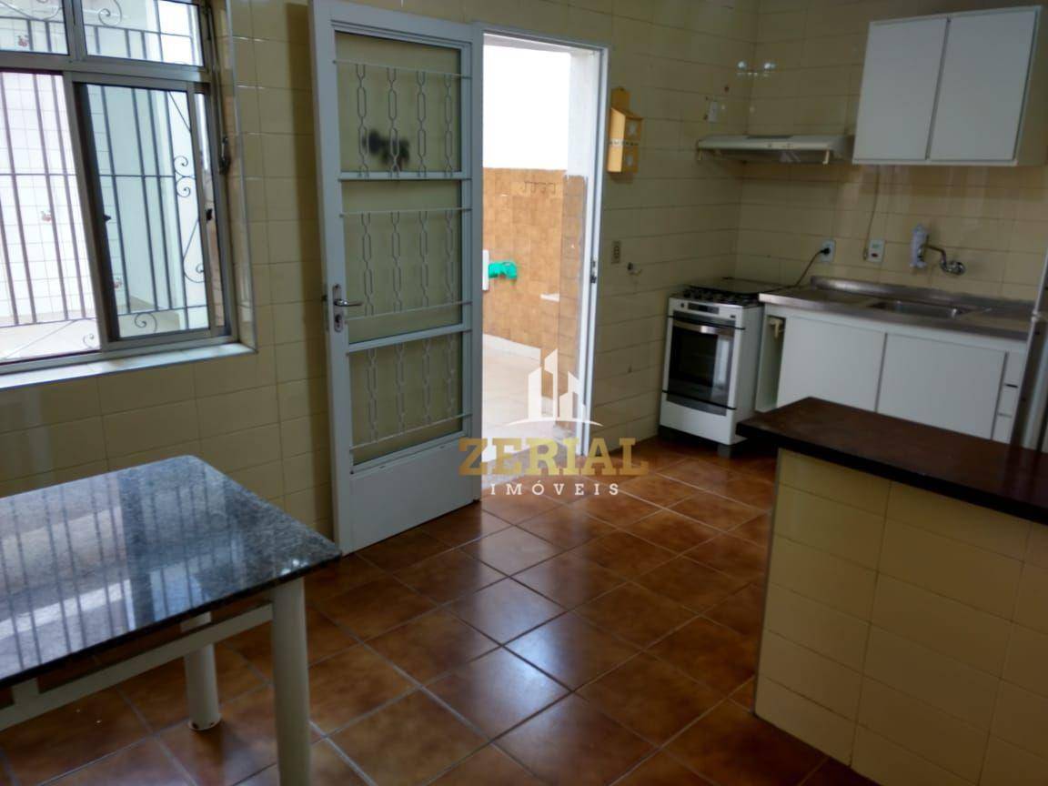 Sobrado à venda e aluguel com 5 quartos, 200m² - Foto 3