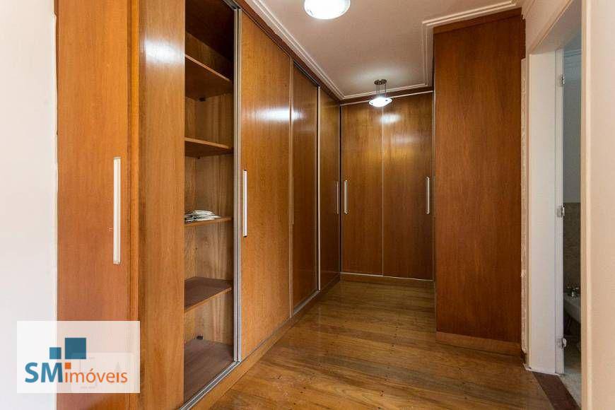 Apartamento para alugar com 5 quartos, 240m² - Foto 15