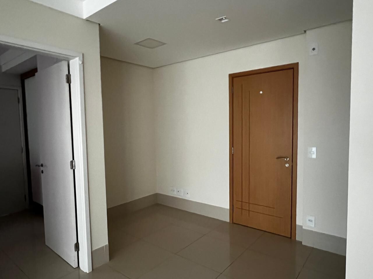 Apartamento à venda com 3 quartos, 125m² - Foto 5