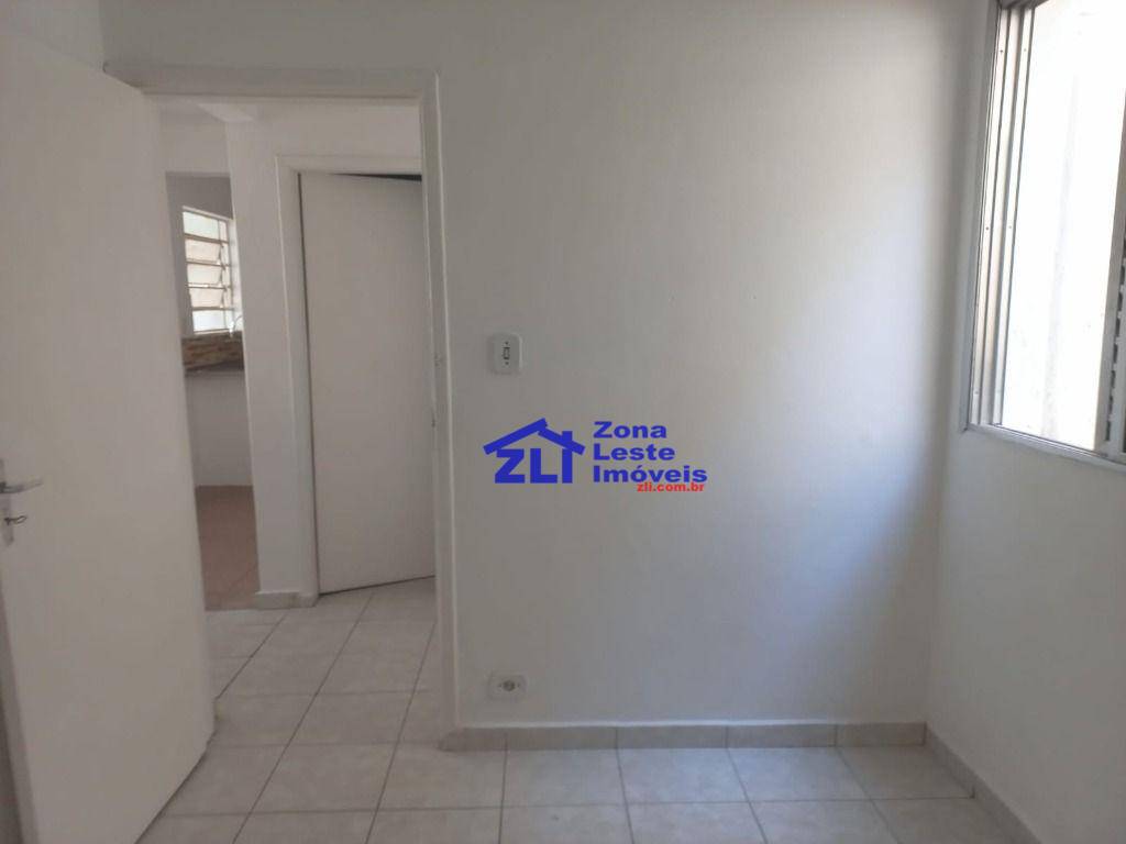 Apartamento para alugar com 3 quartos, 80m² - Foto 10