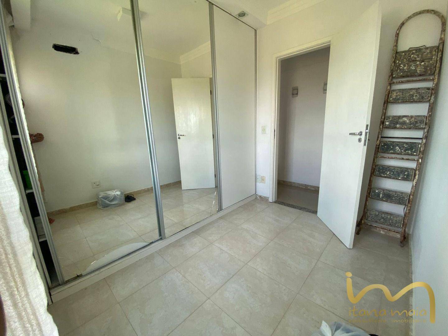 Apartamento à venda com 2 quartos, 67m² - Foto 21