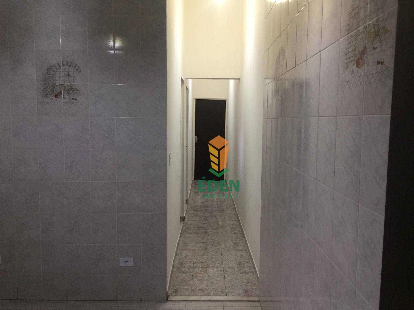 Casa à venda com 2 quartos, 68m² - Foto 12