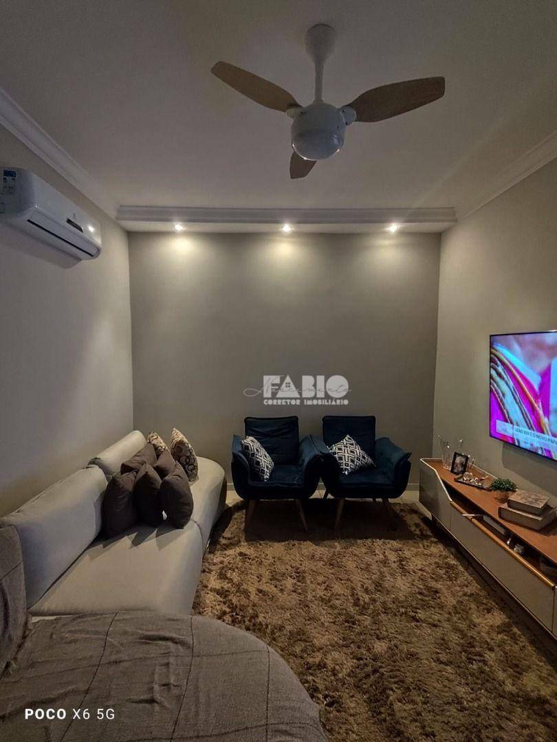 Casa à venda com 3 quartos, 163m² - Foto 7