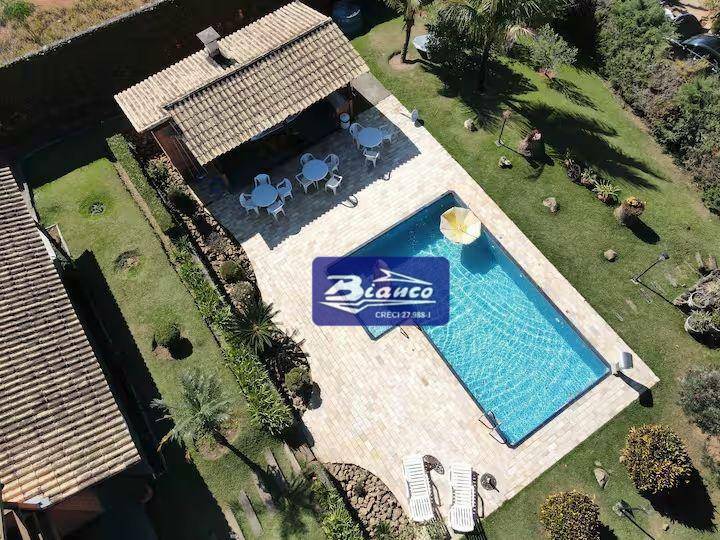 Chácara à venda com 3 quartos, 120m² - Foto 2