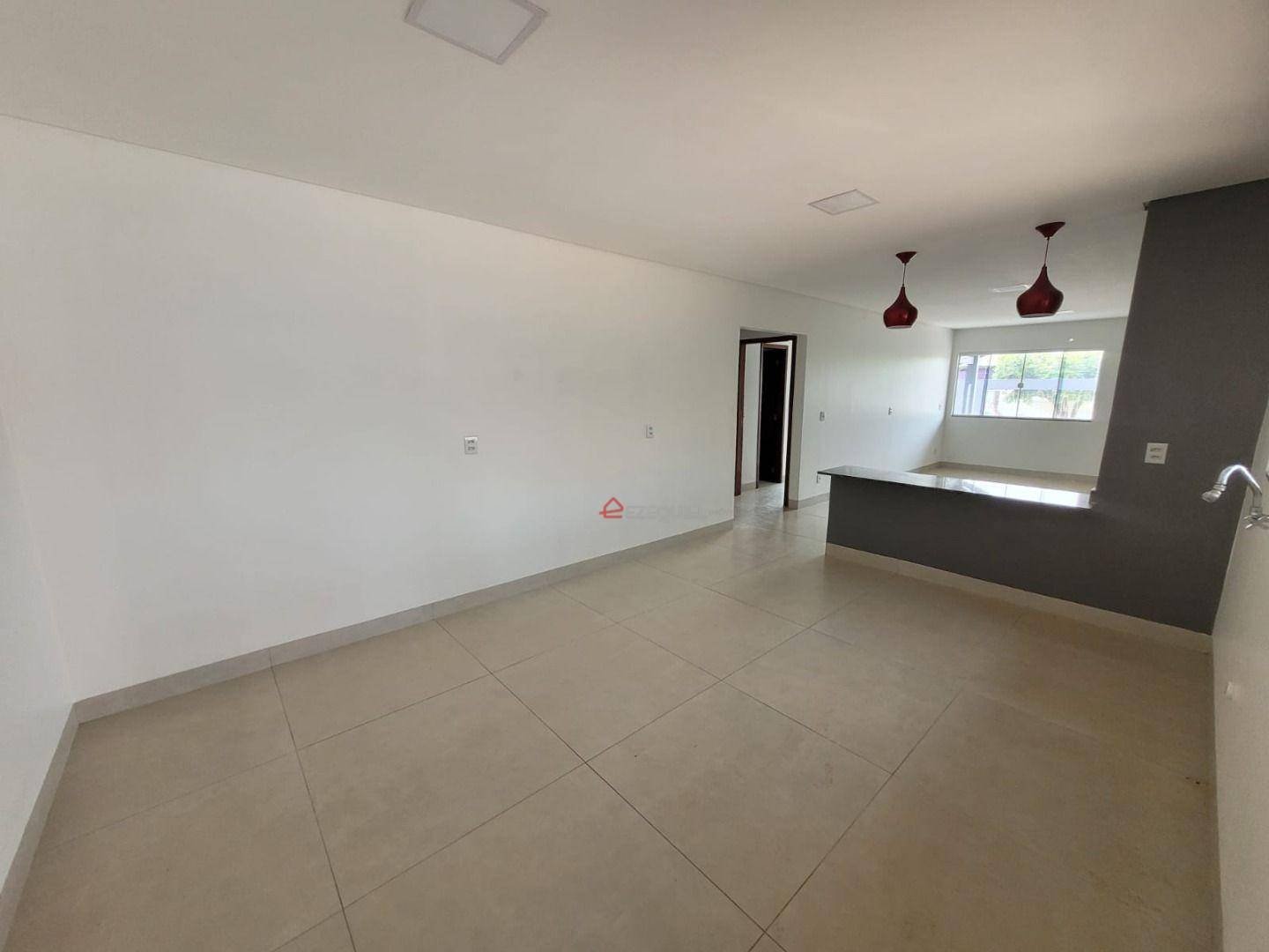 Casa para alugar com 2 quartos, 150m² - Foto 7