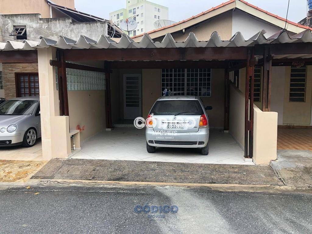 Casa à venda com 3 quartos, 160m² - Foto 1