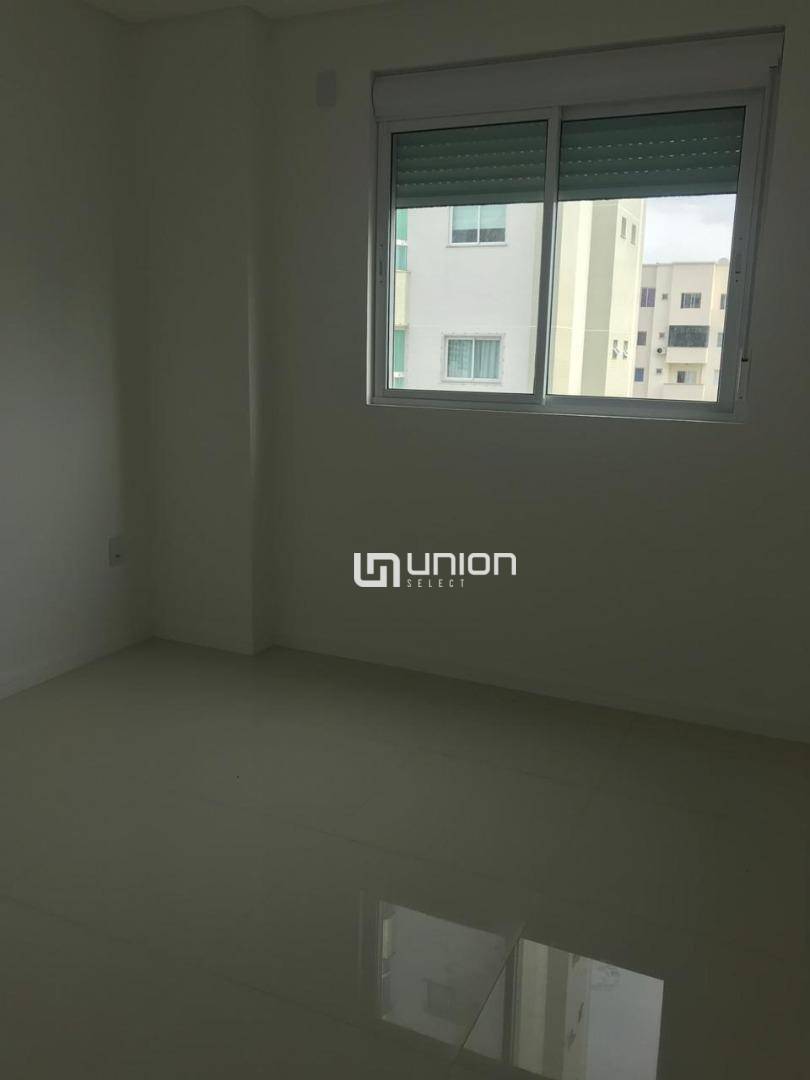 Apartamento à venda com 4 quartos, 133m² - Foto 19