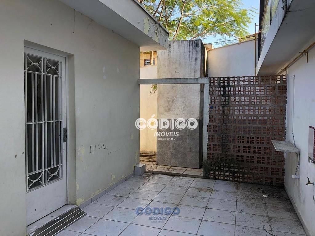 Casa à venda com 3 quartos, 247m² - Foto 25