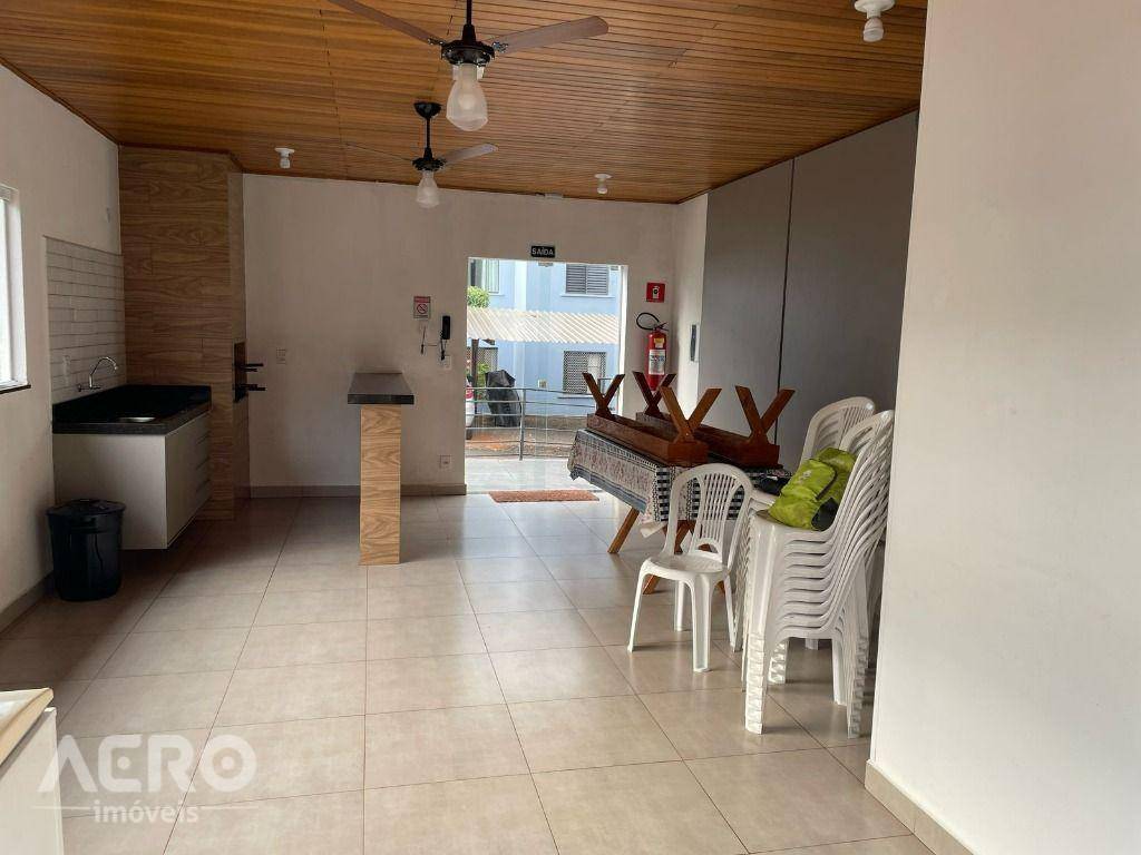 Apartamento à venda com 2 quartos, 46m² - Foto 9