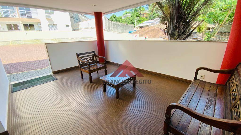 Apartamento à venda com 2 quartos, 66m² - Foto 16