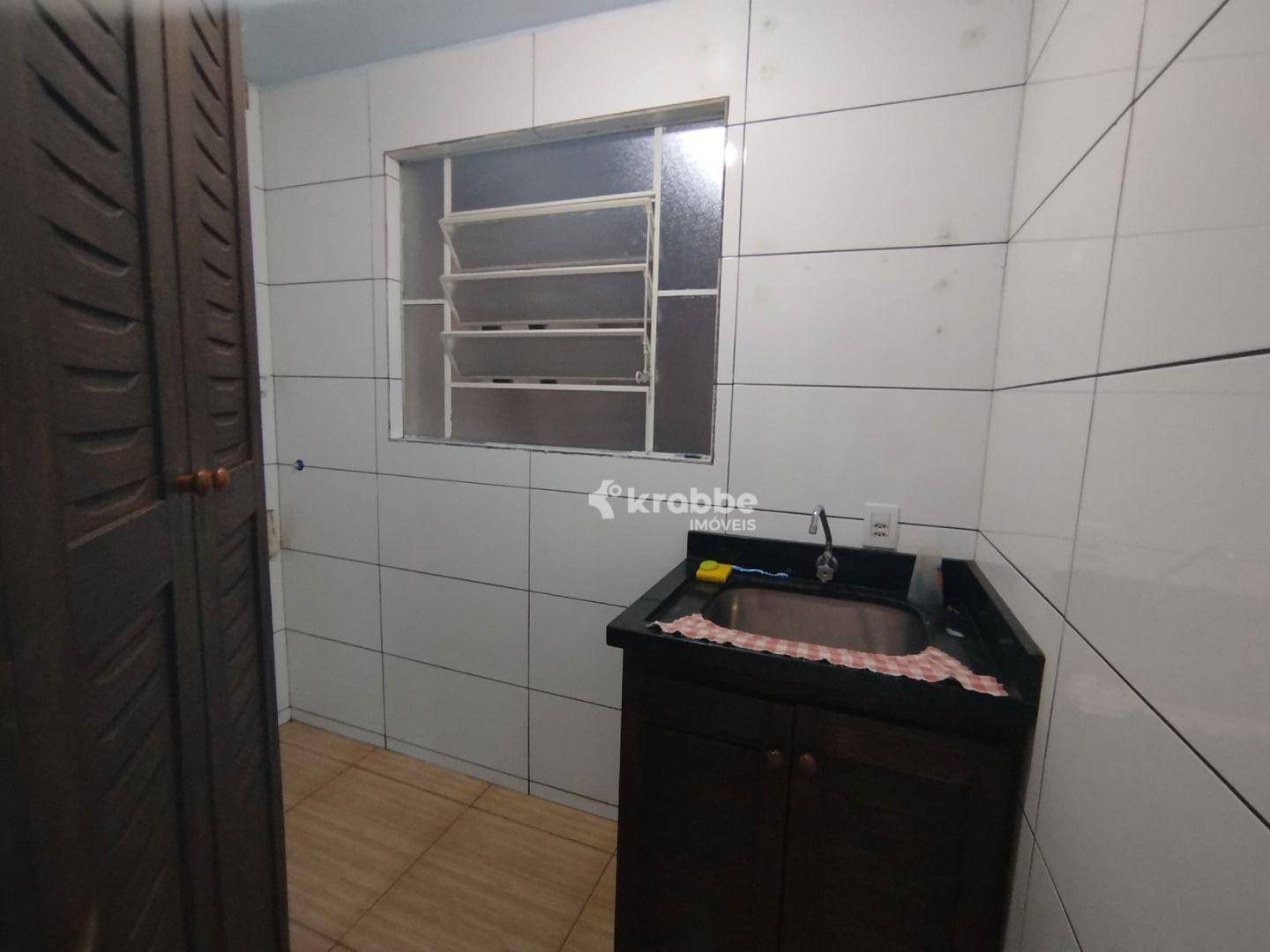 Casa à venda e aluguel com 2 quartos, 130m² - Foto 14