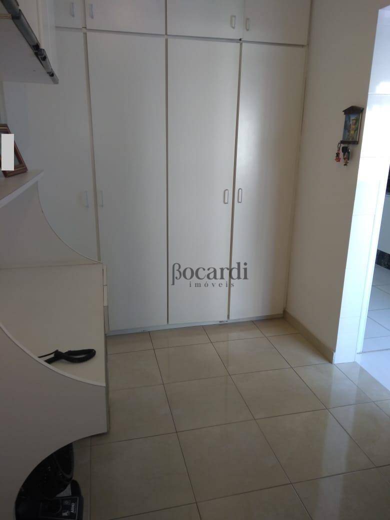 Apartamento à venda com 2 quartos, 83m² - Foto 14