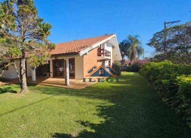 Casa de Condomínio à venda com 4 quartos, 450m² - Foto 3