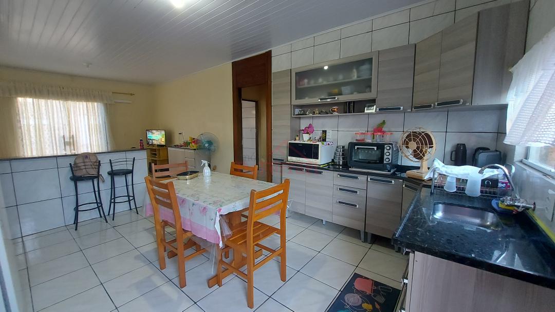 Casa à venda com 3 quartos, 380m² - Foto 7