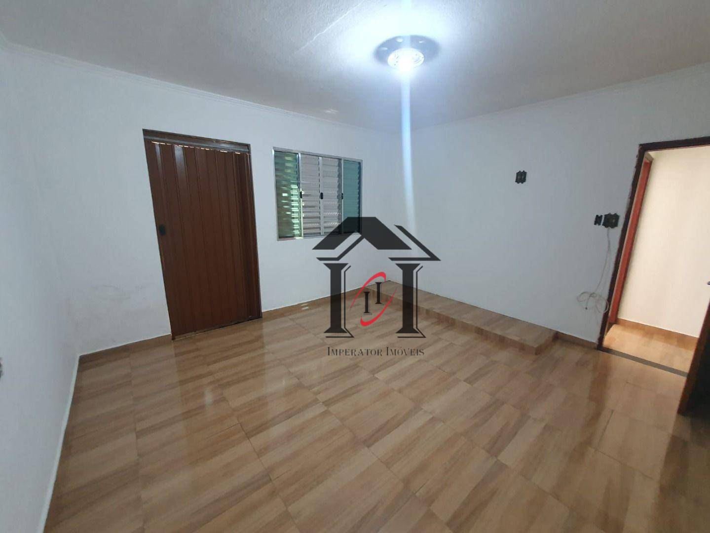 Casa para alugar com 2 quartos, 150m² - Foto 43