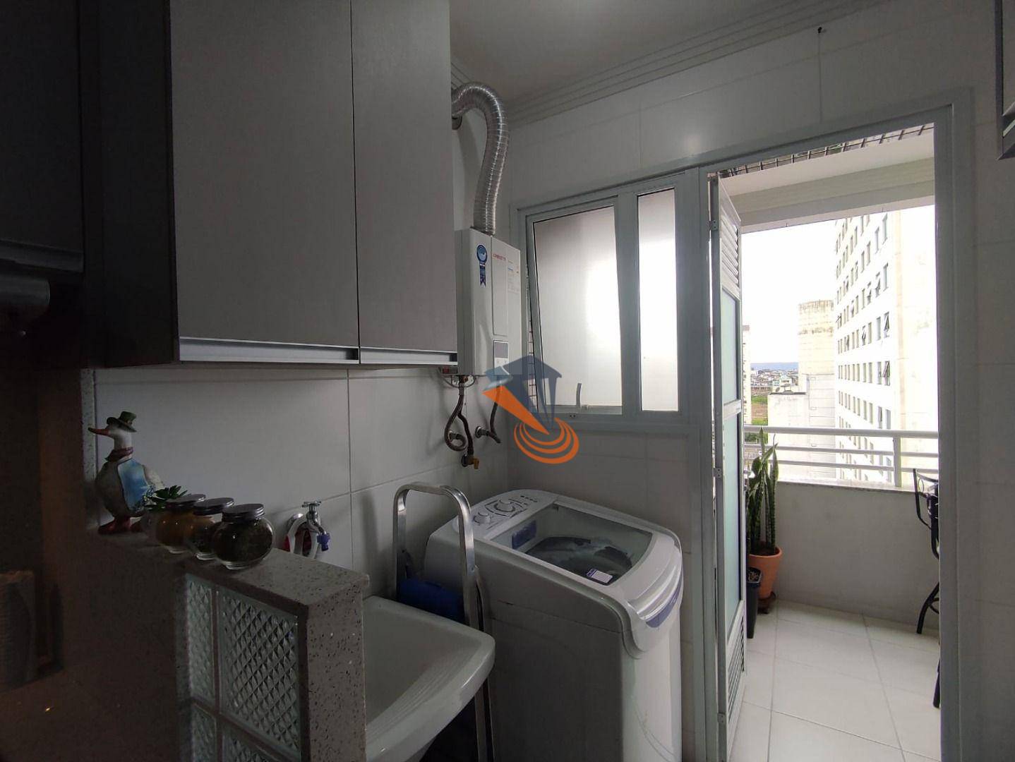 Apartamento à venda com 2 quartos, 78m² - Foto 9