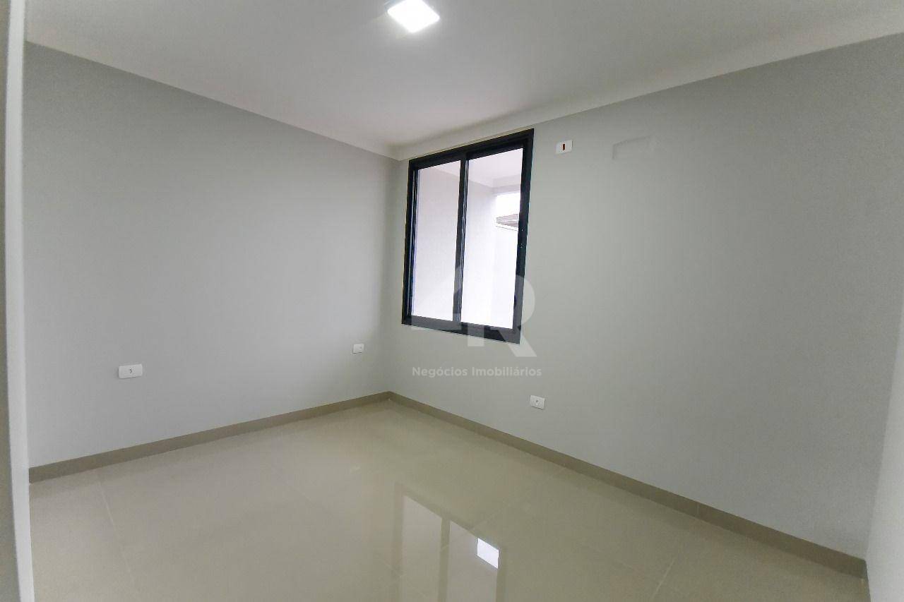 Casa à venda com 3 quartos, 80m² - Foto 10