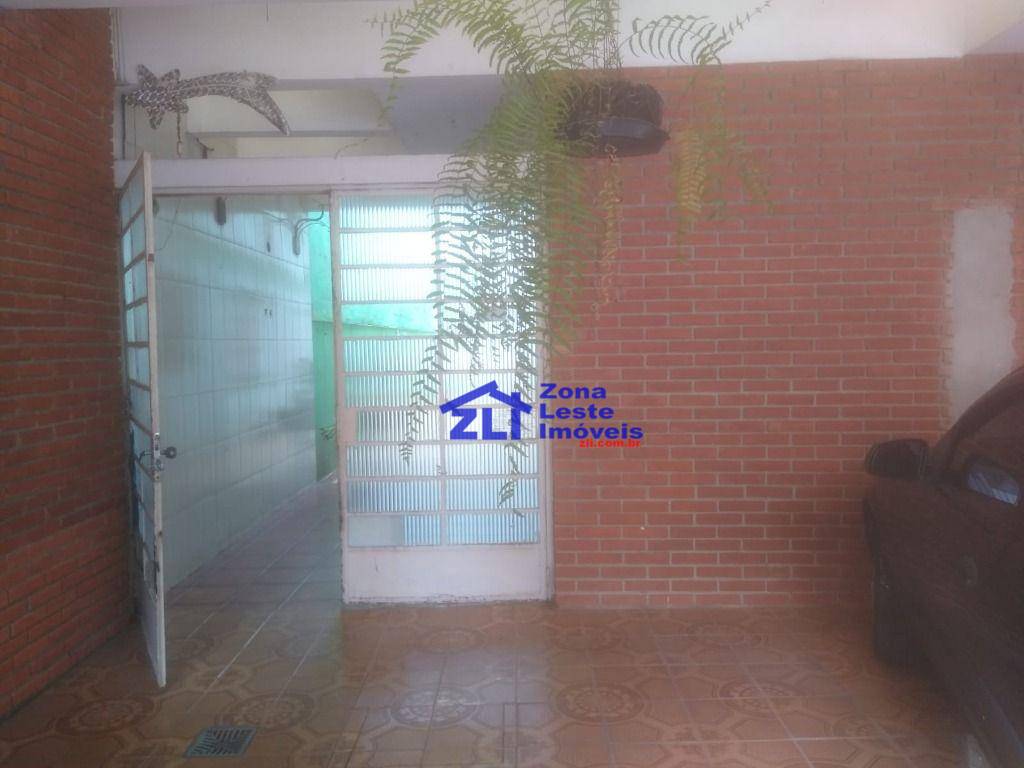 Sobrado à venda com 3 quartos, 288m² - Foto 2