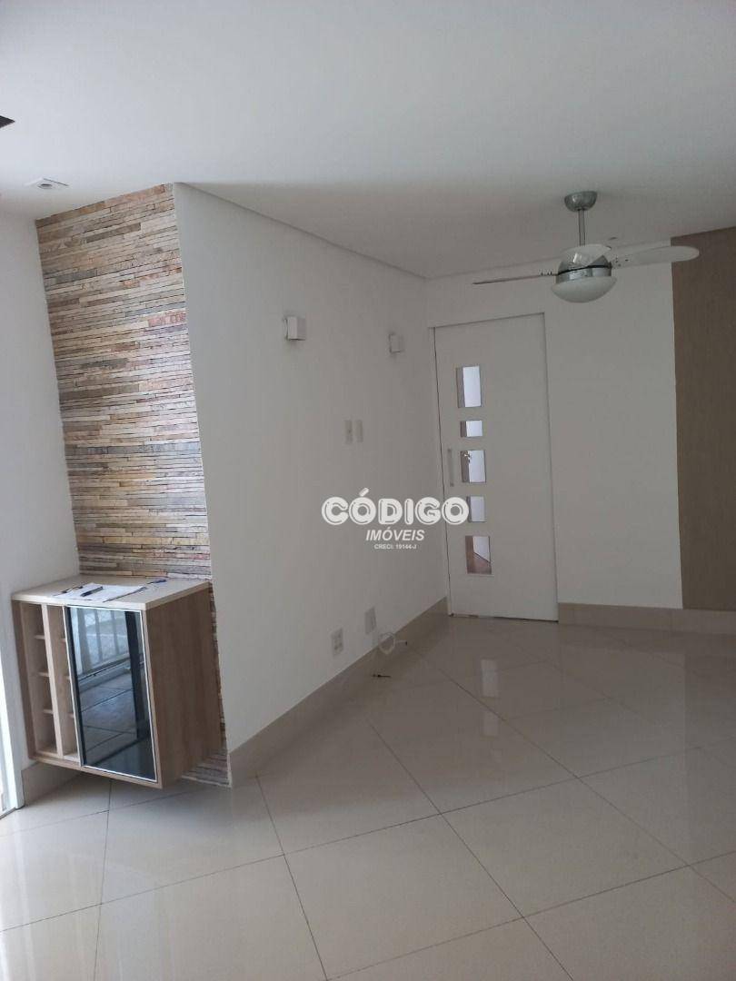 Apartamento à venda com 2 quartos, 54m² - Foto 3