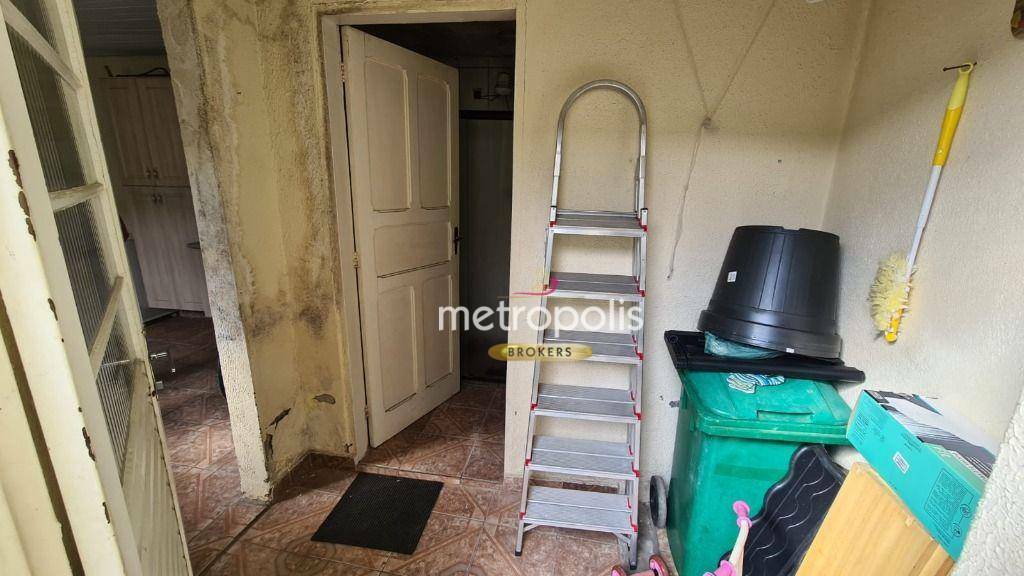 Sobrado à venda com 3 quartos, 250m² - Foto 13