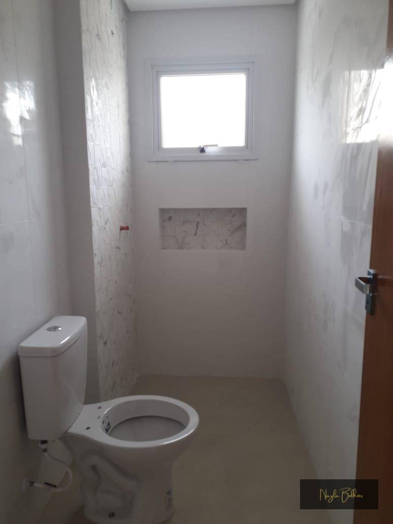 Apartamento à venda com 2 quartos, 65m² - Foto 1