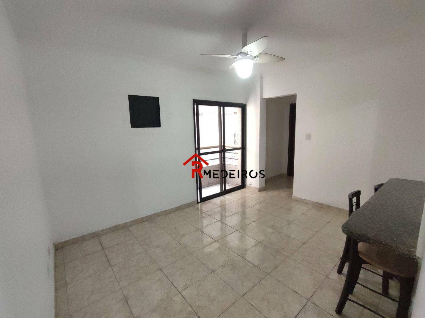 Apartamento à venda com 2 quartos, 67m² - Foto 3