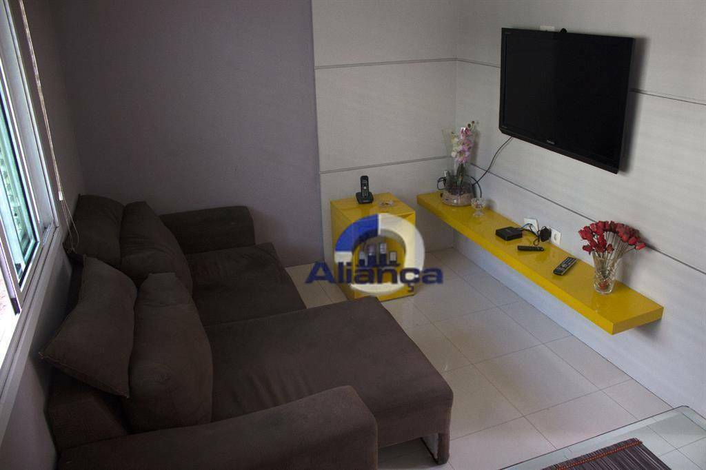 Sobrado à venda com 3 quartos, 70m² - Foto 13