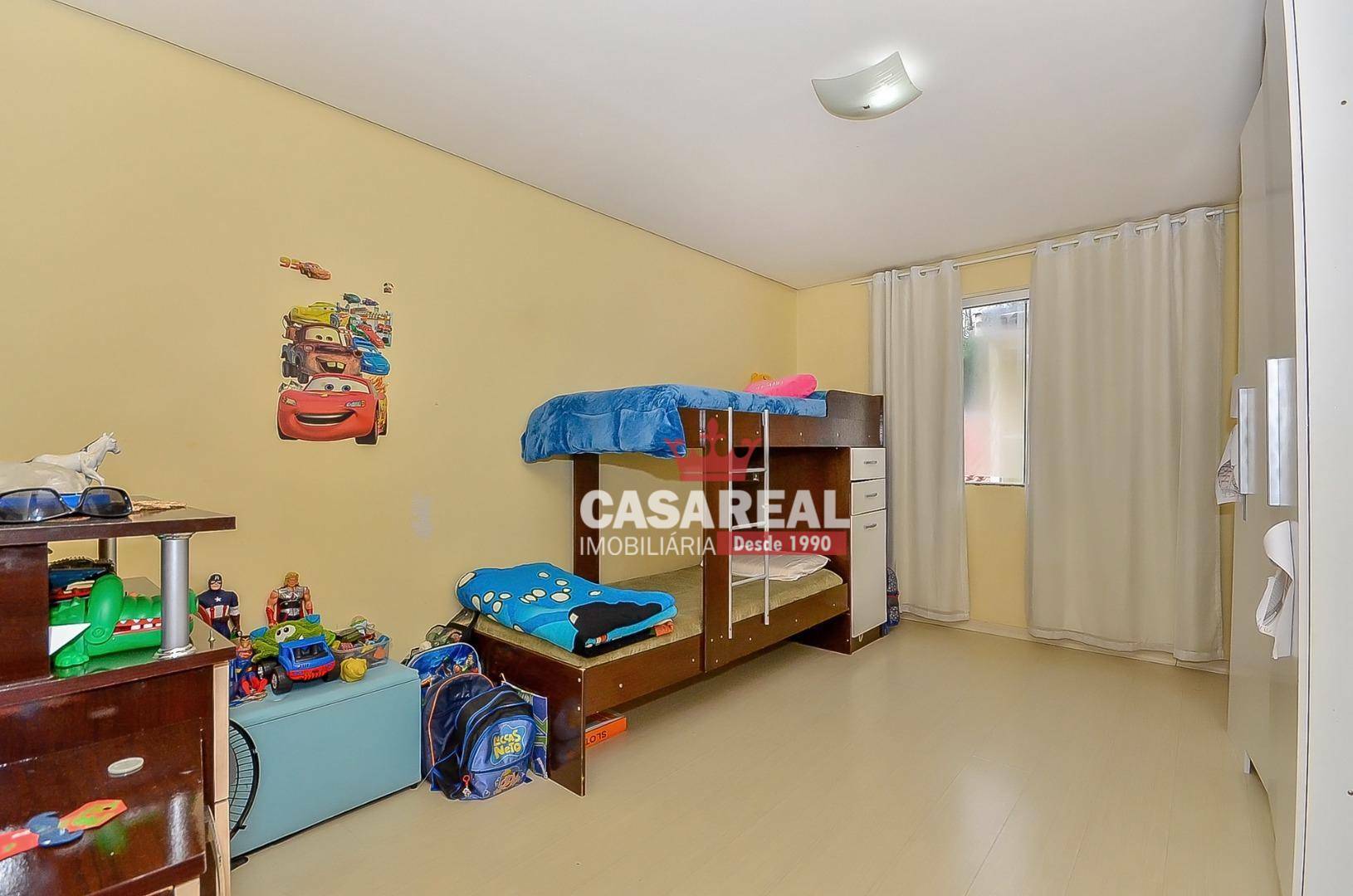 Casa à venda com 5 quartos, 217m² - Foto 10