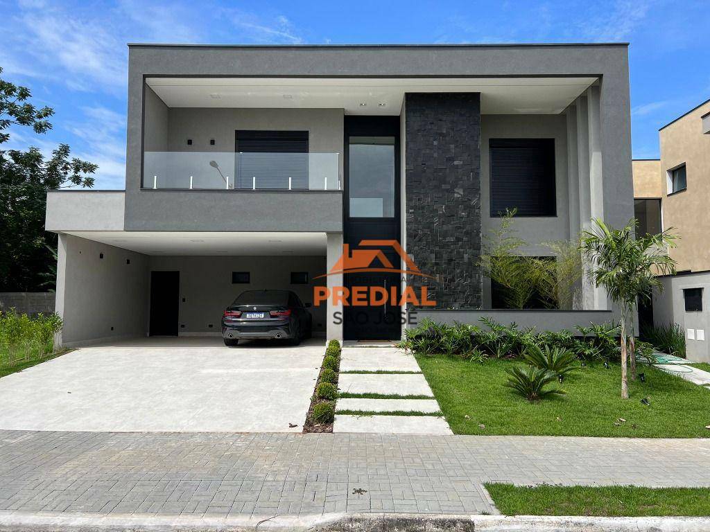 Casa de Condomínio à venda com 4 quartos, 400m² - Foto 1