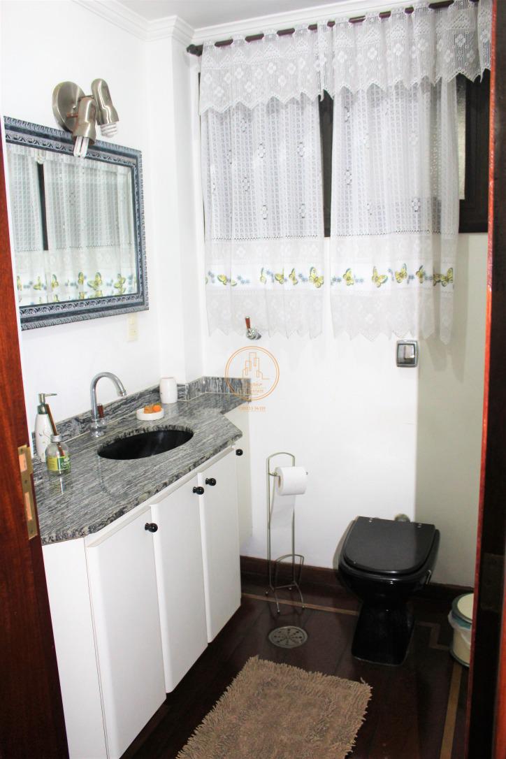 Apartamento à venda com 4 quartos, 210m² - Foto 15