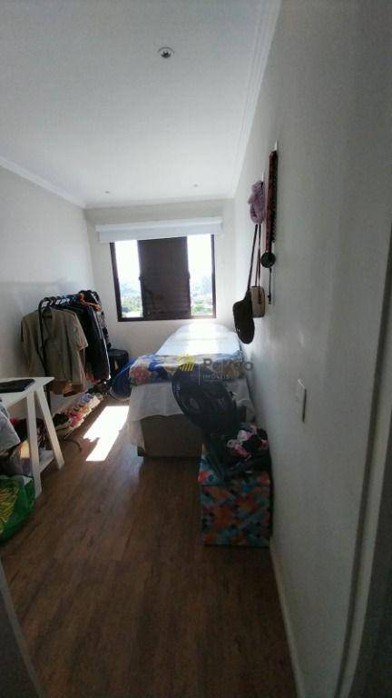 Apartamento à venda com 3 quartos, 70m² - Foto 7