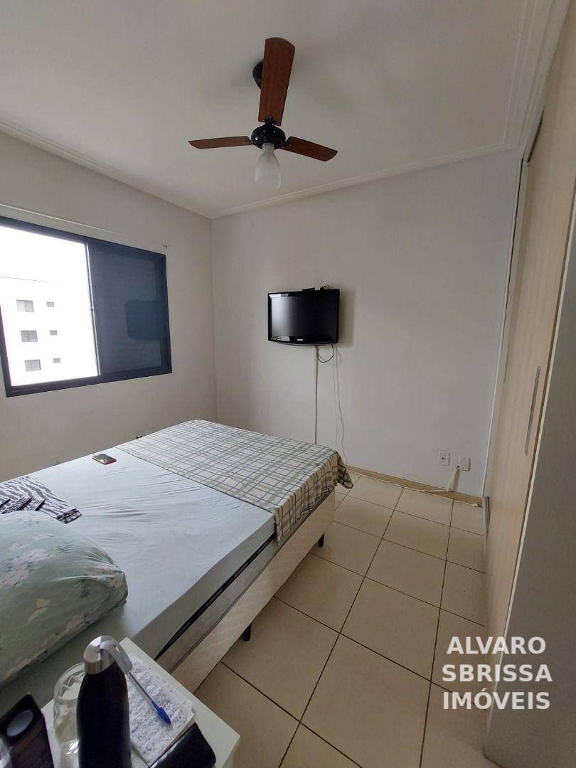 Apartamento à venda com 2 quartos, 70m² - Foto 10