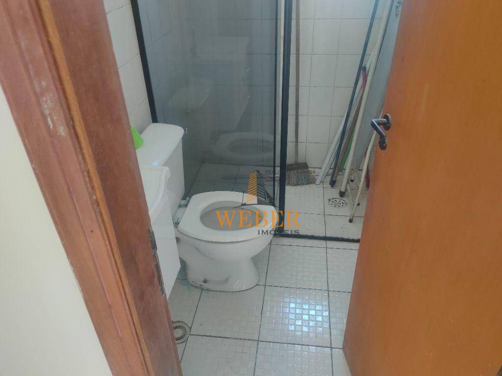 Apartamento à venda com 2 quartos, 49m² - Foto 21