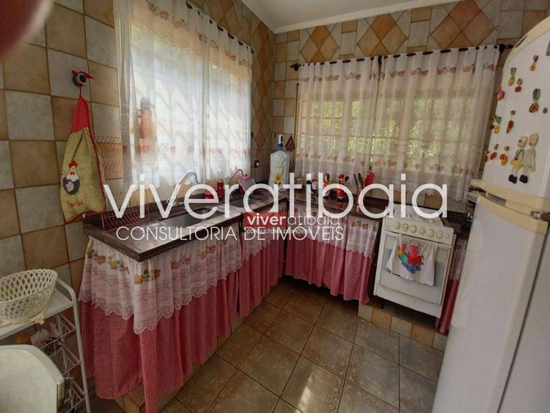 Casa à venda com 3 quartos, 228m² - Foto 24