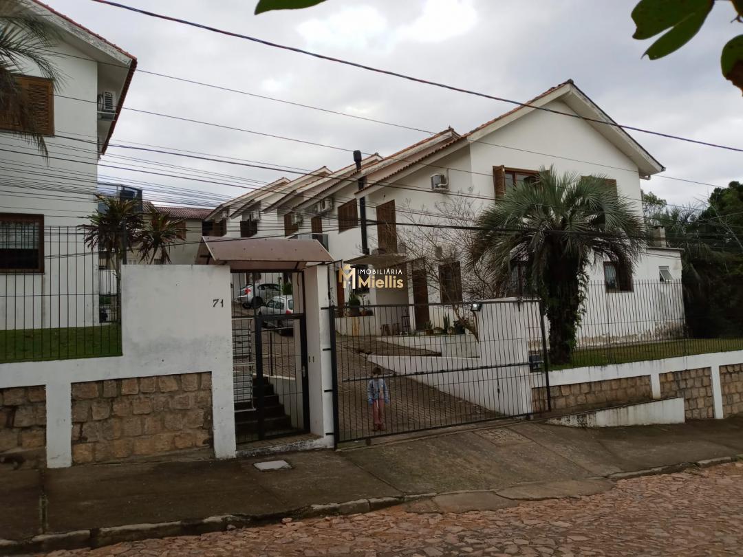Casa à venda com 2 quartos, 77m² - Foto 2