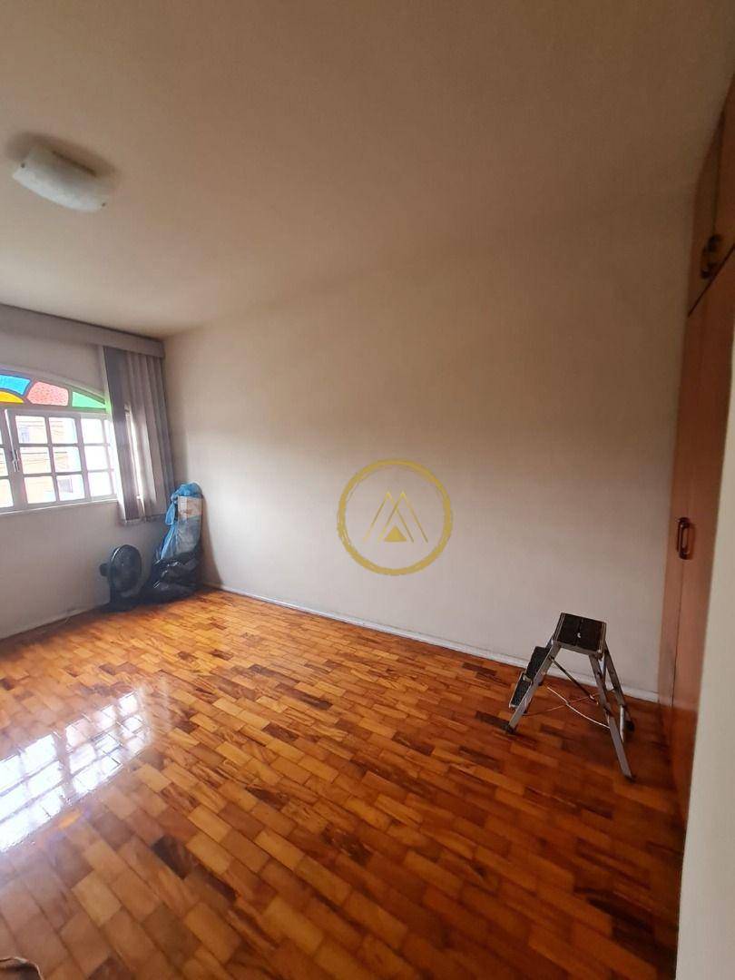 Casa à venda e aluguel com 3 quartos, 80m² - Foto 11