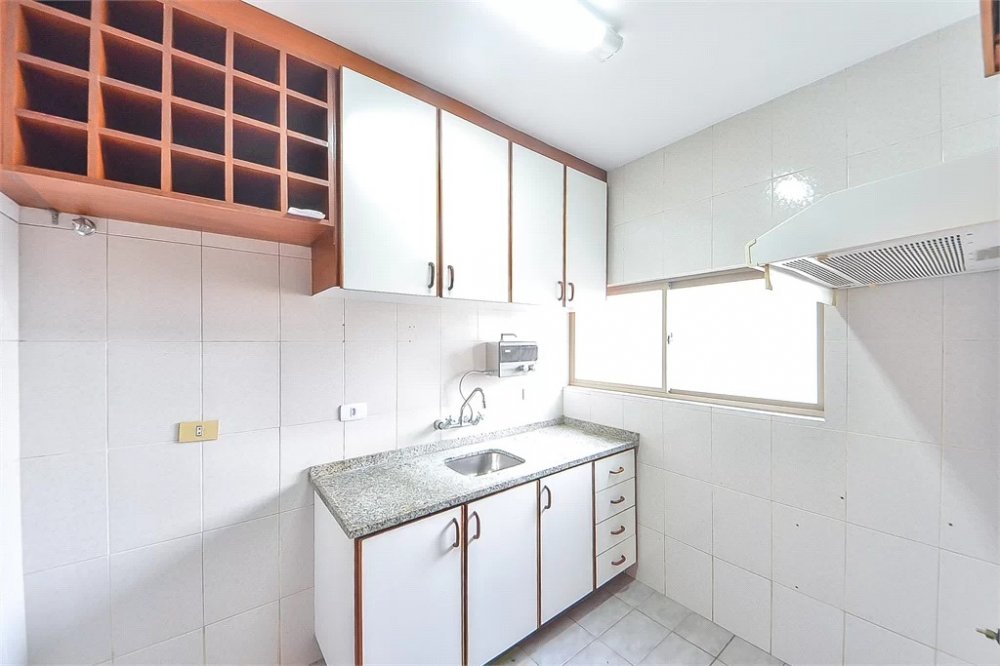 Apartamento à venda com 3 quartos, 98m² - Foto 15