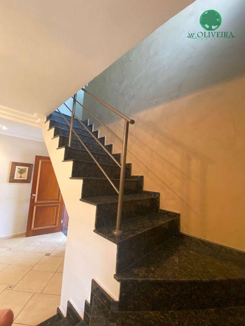 Sobrado à venda com 4 quartos, 245m² - Foto 13