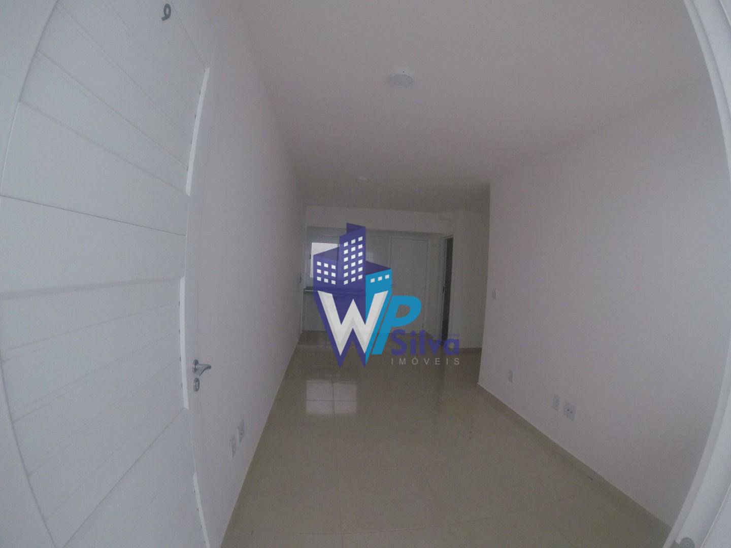 Apartamento à venda com 2 quartos, 37m² - Foto 2