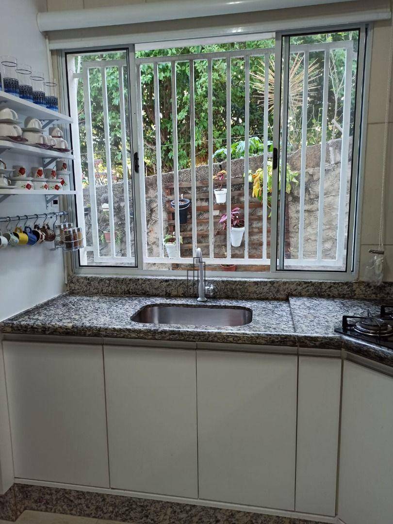 Casa, 2 quartos, 167 m² - Foto 1