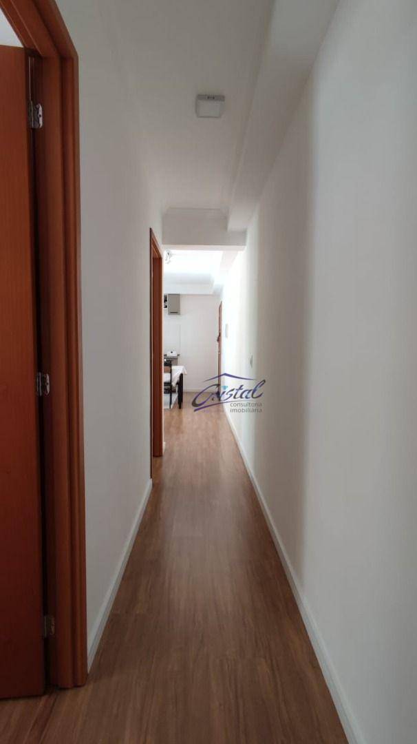 Apartamento à venda com 2 quartos, 44m² - Foto 10