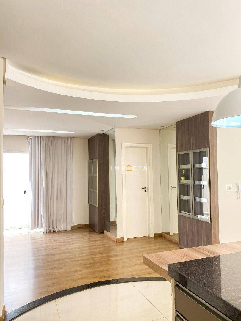 Casa à venda com 3 quartos, 202m² - Foto 11