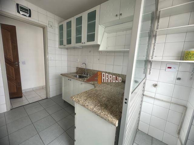 Apartamento à venda com 3 quartos, 62m² - Foto 1