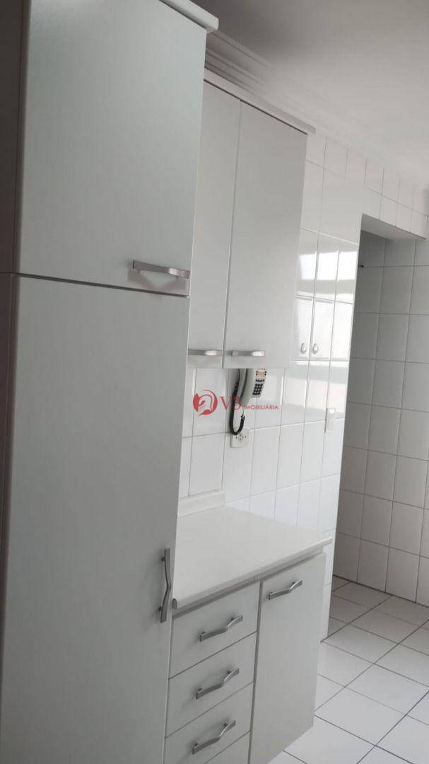 Apartamento à venda com 3 quartos, 70m² - Foto 6