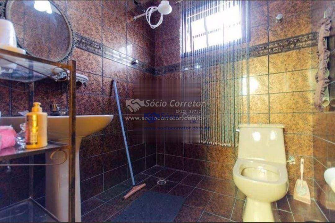 Sobrado à venda com 3 quartos, 200m² - Foto 35