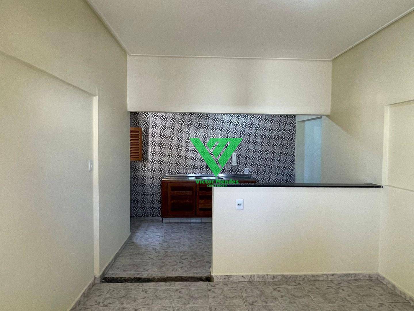 Casa à venda com 5 quartos, 180m² - Foto 17