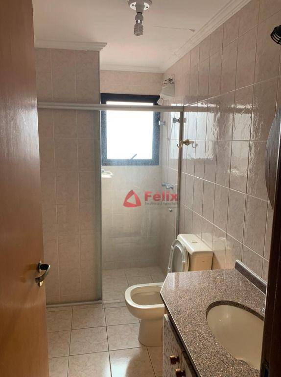 Apartamento à venda com 3 quartos, 120m² - Foto 12